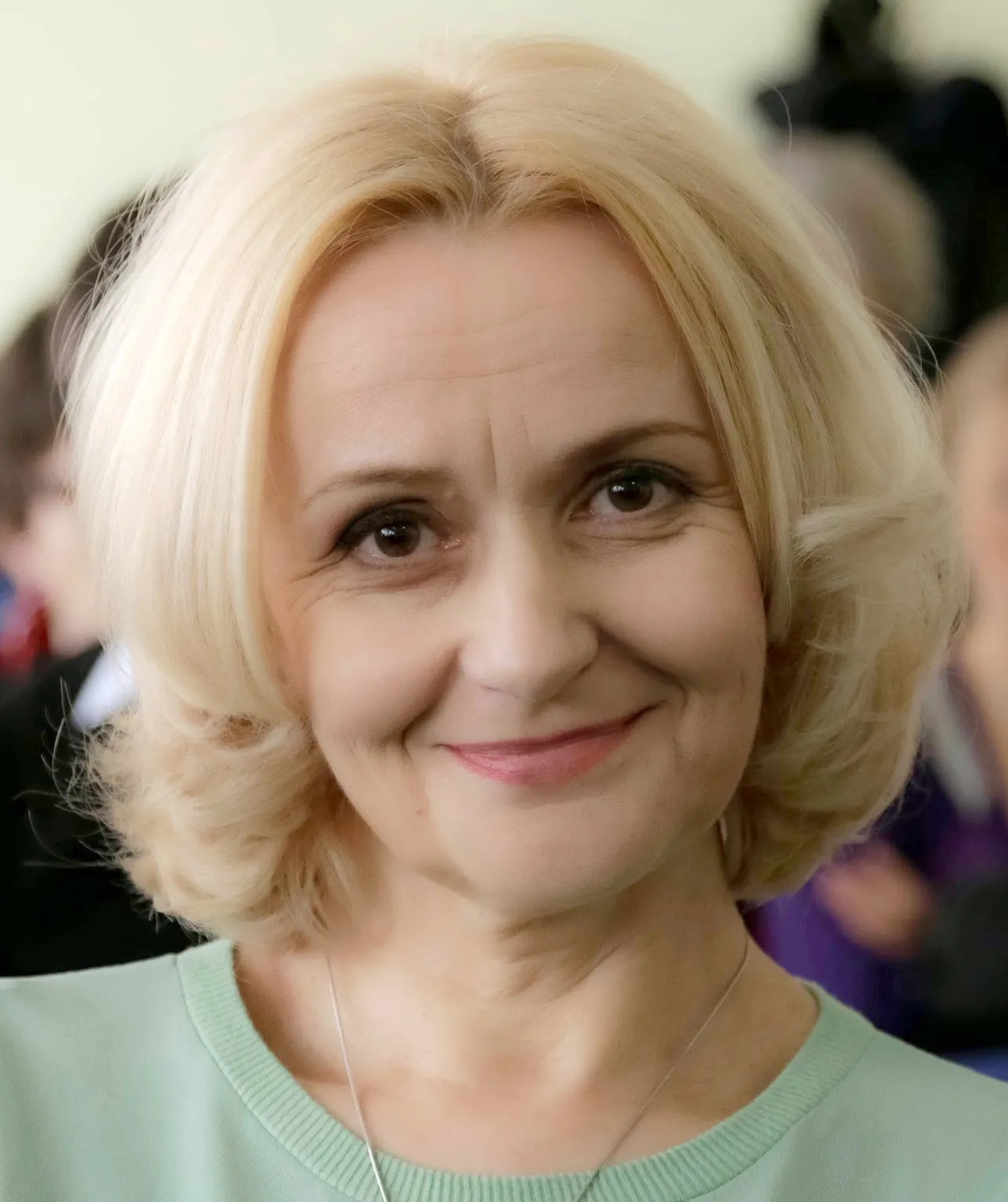 Портрет усміхненої Ірини Фаріон на Других Бандерівських читаннях, 2015 рік
